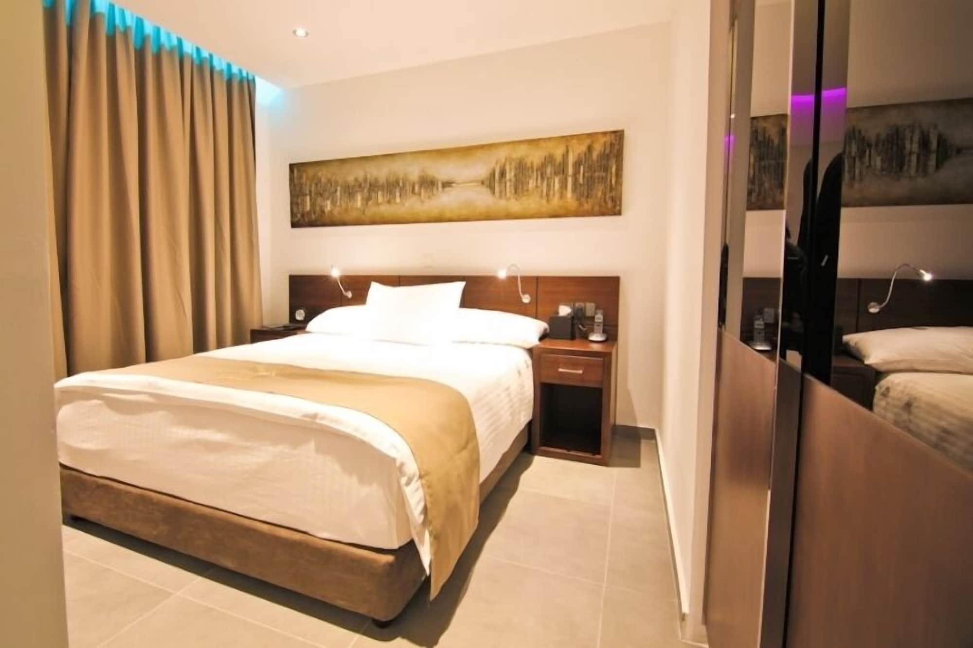 Achilleos City Hotel Ларнака Экстерьер фото