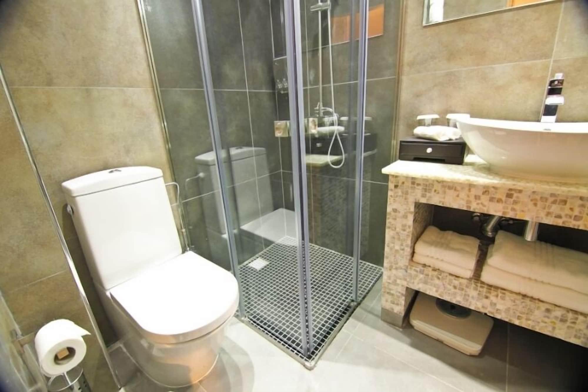 Achilleos City Hotel Ларнака Экстерьер фото