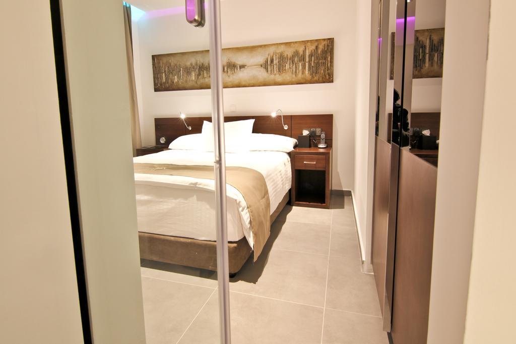 Achilleos City Hotel Ларнака Экстерьер фото